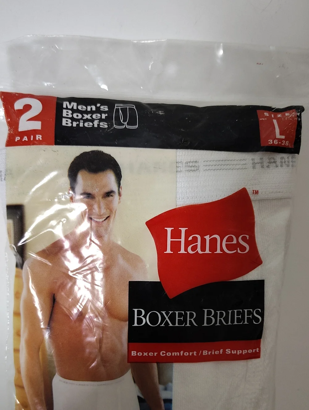 Vintage 2000 Hanes Men’s White Boxer Briefs - 2 Pack - Size L 36-38